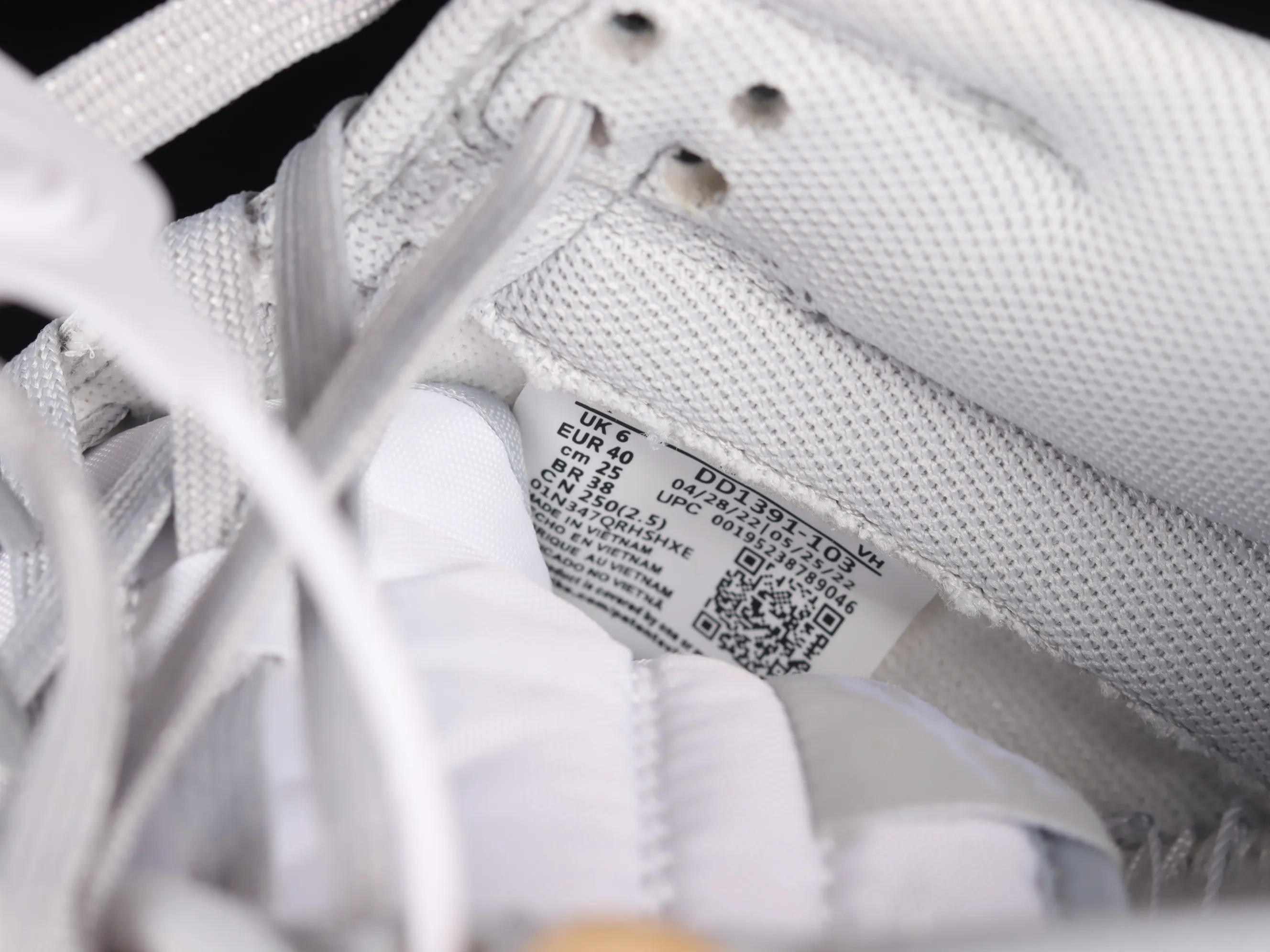 All Categories Nk SB Dunk Series Nk SB Dunk Low Low-top Sneakers Nk SB Dunk Low "Grey Fog" White Gray SB Smashed Backboard Fashion Casual Sneakers DD1391-103